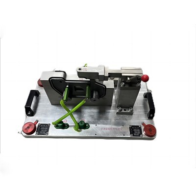 Naprava za preverjanje avtomobilov